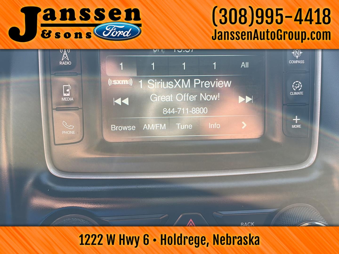 2017 Jeep Grand Cherokee Laredo