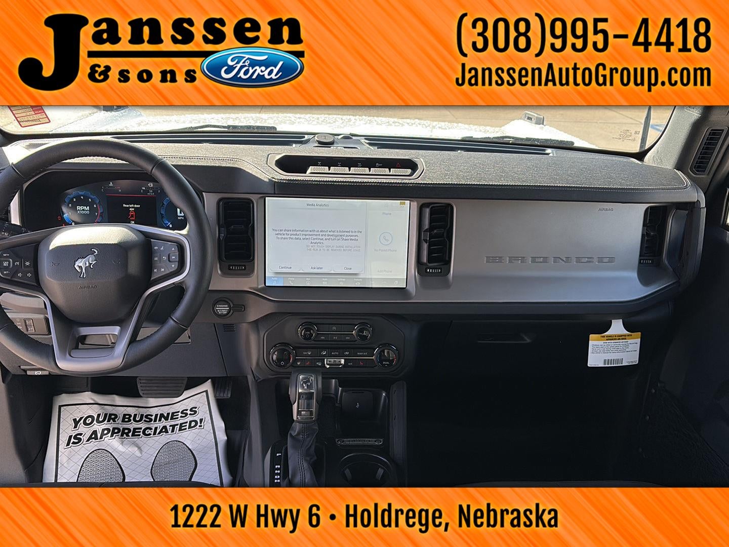 2025 Ford Bronco Outer Banks