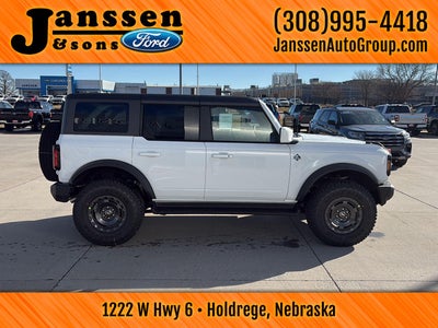 2025 Ford Bronco Outer Banks