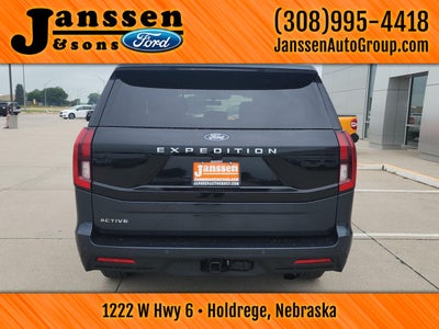 2025 Ford Expedition Active