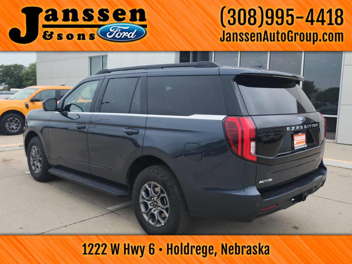 2025 Ford Expedition Active