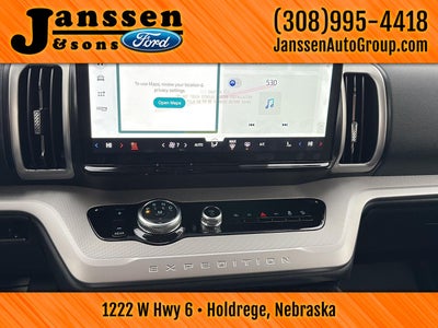 2025 Ford Expedition Active