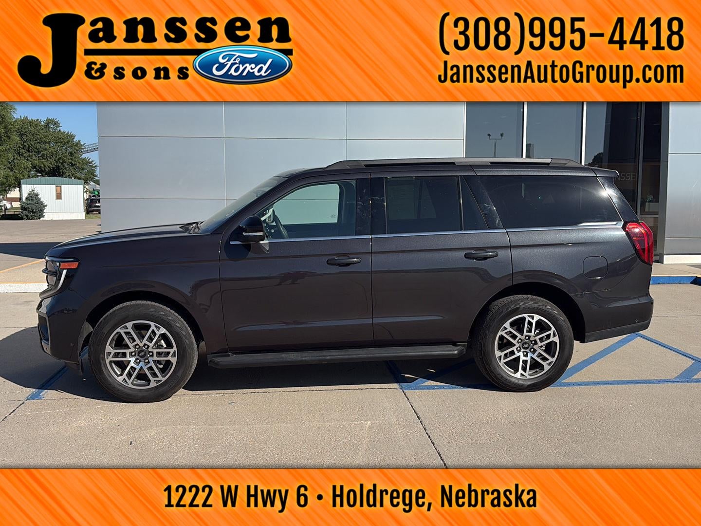 2025 Ford Expedition Active