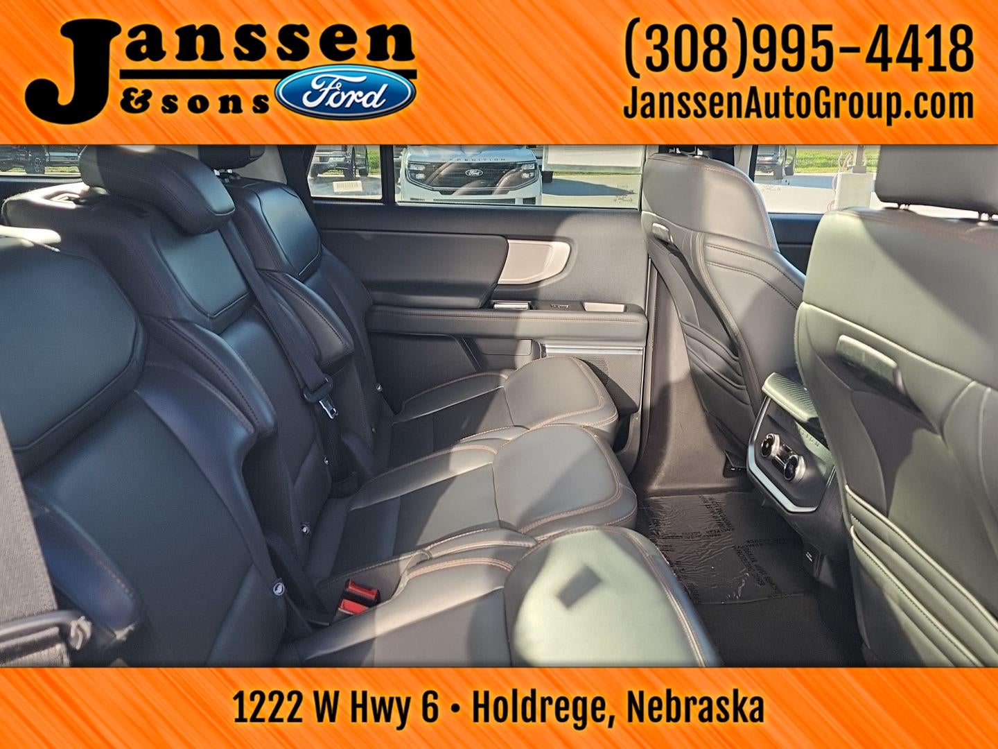 2025 Ford Expedition Active