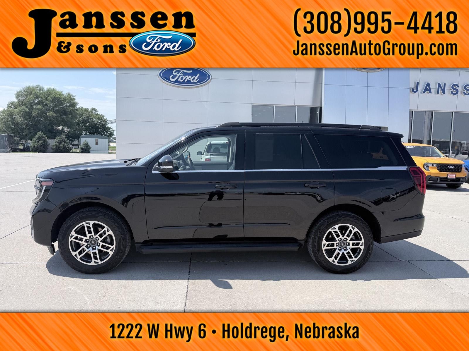 2025 Ford Expedition Active