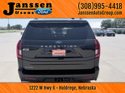 2025 Ford Expedition Active