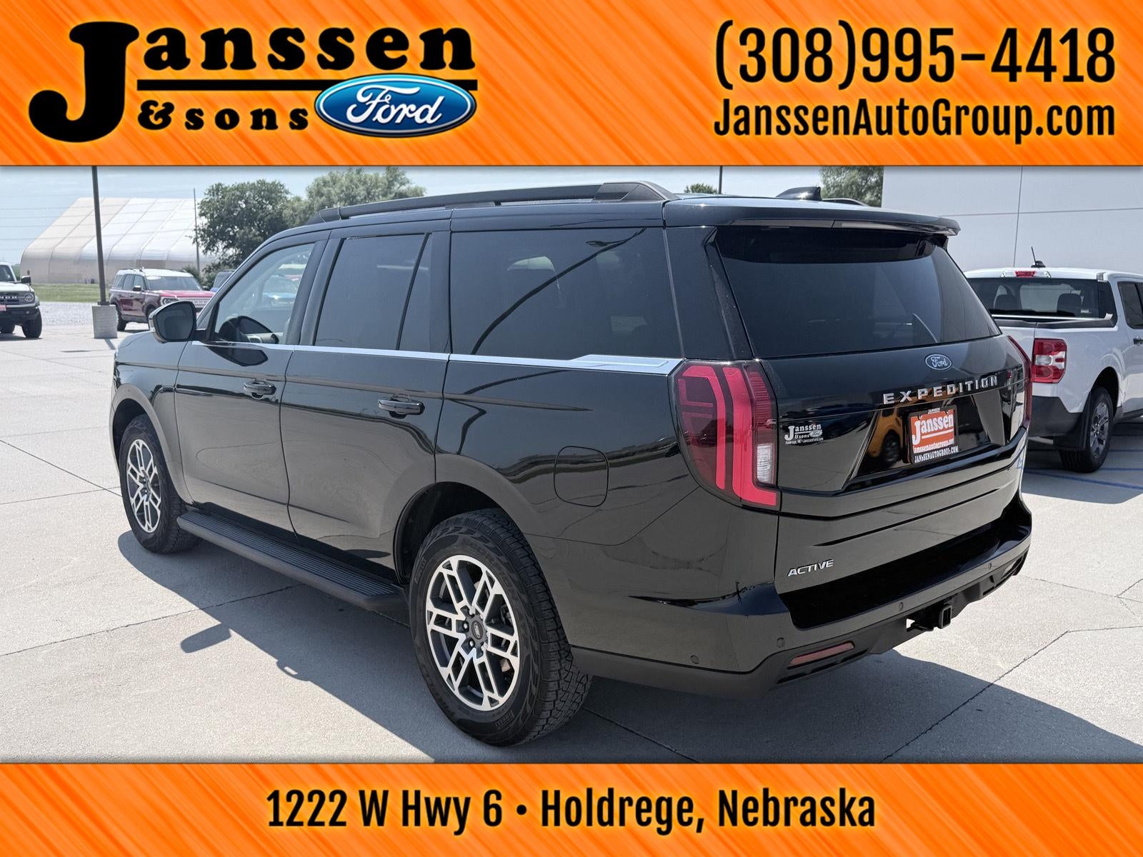 2025 Ford Expedition Active