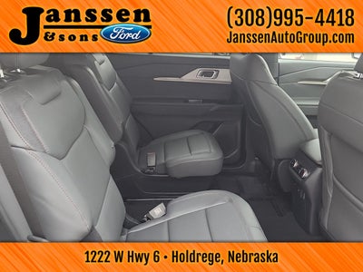 2027 Ford Explorer Active w/200A Pkg