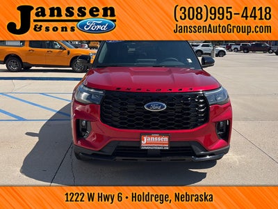 2026 Ford Explorer ST-Line