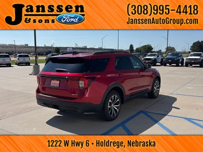 2026 Ford Explorer ST-Line