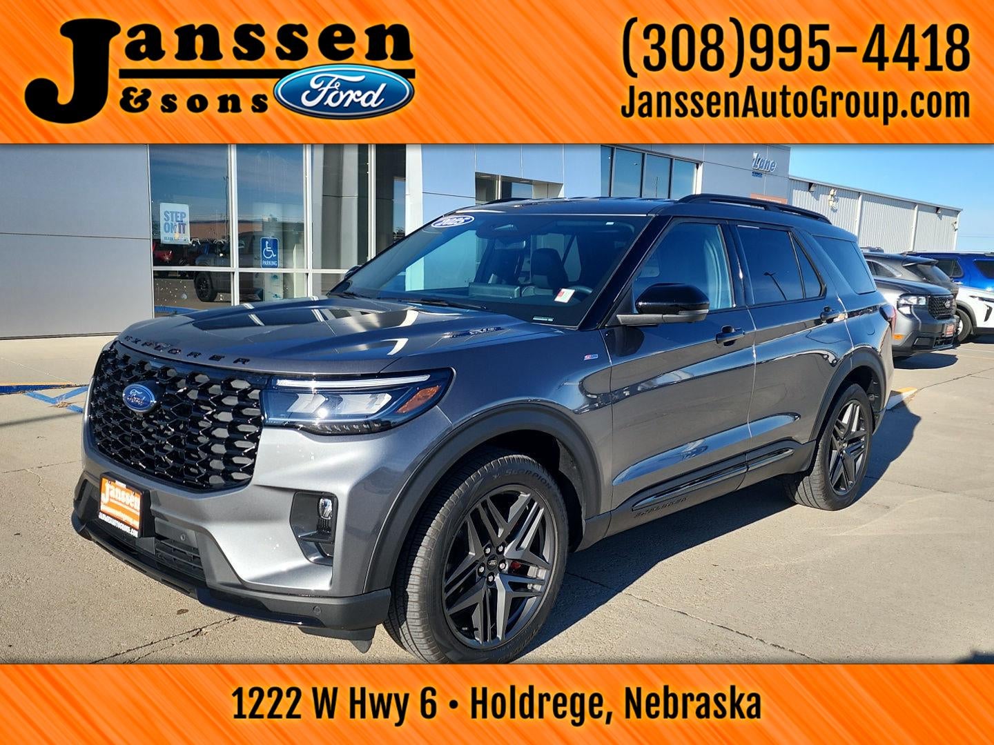 2025 Ford Explorer ST-Line