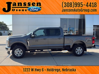 2026 Ford Super Duty F-350 SRW XLT