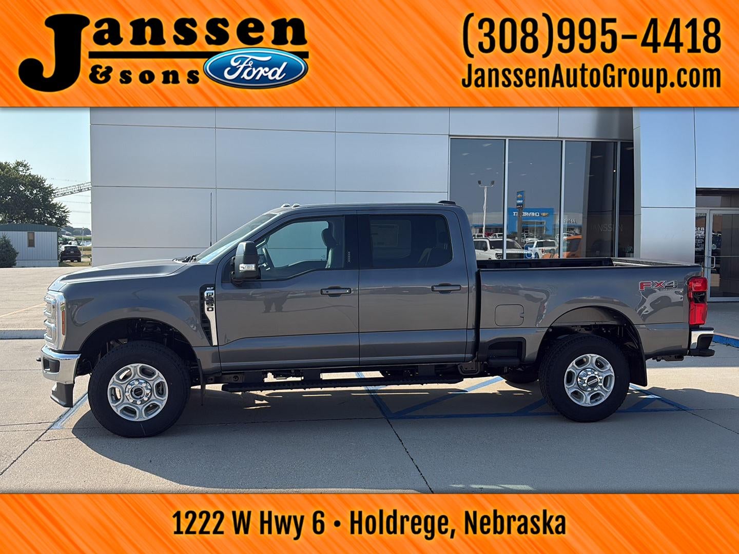 2026 Ford Super Duty F-350 SRW XLT