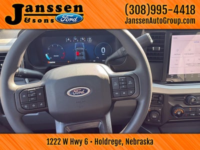 2026 Ford Super Duty F-350 SRW XLT