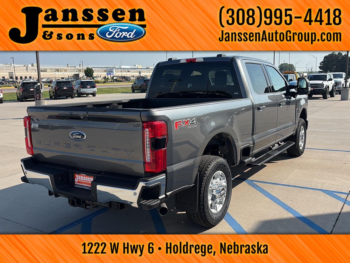 2026 Ford Super Duty F-350 SRW XLT