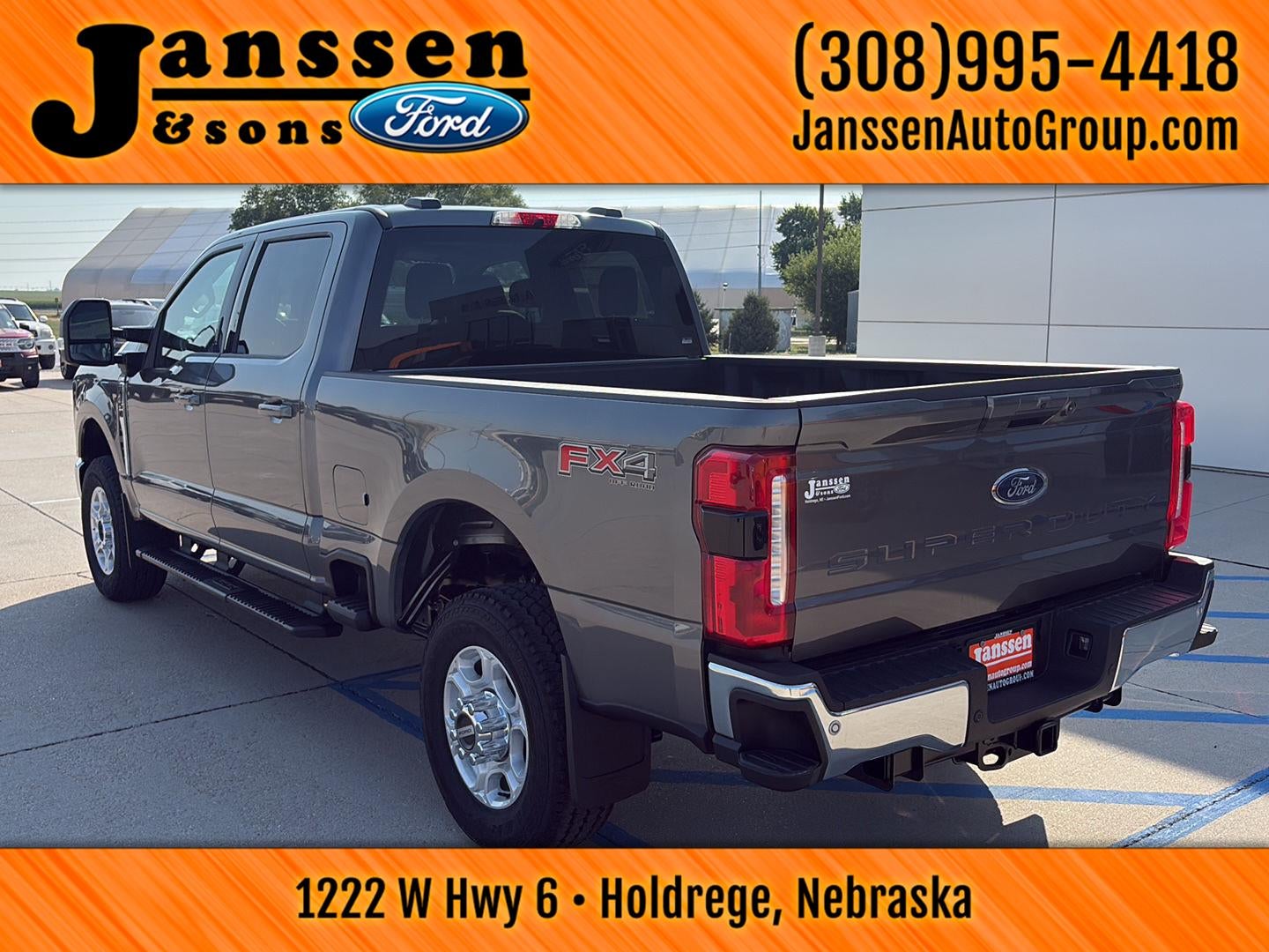 2026 Ford Super Duty F-350 SRW XLT