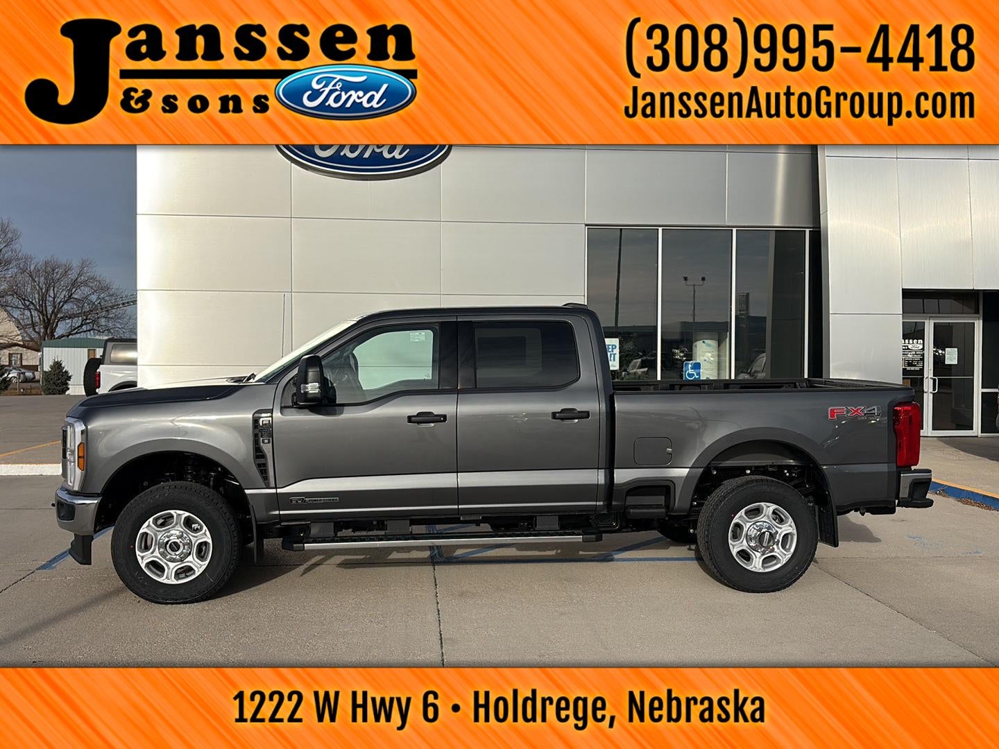 2026 Ford Super Duty F-350 SRW XLT