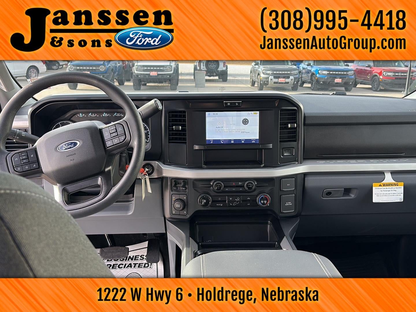 2026 Ford Super Duty F-350 SRW XLT