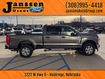 2026 Ford Super Duty F-350 SRW XLT