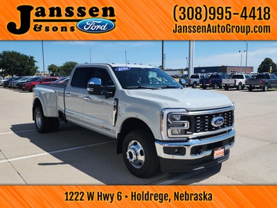 2026 Ford Super Duty F-350 Drw LARIAT