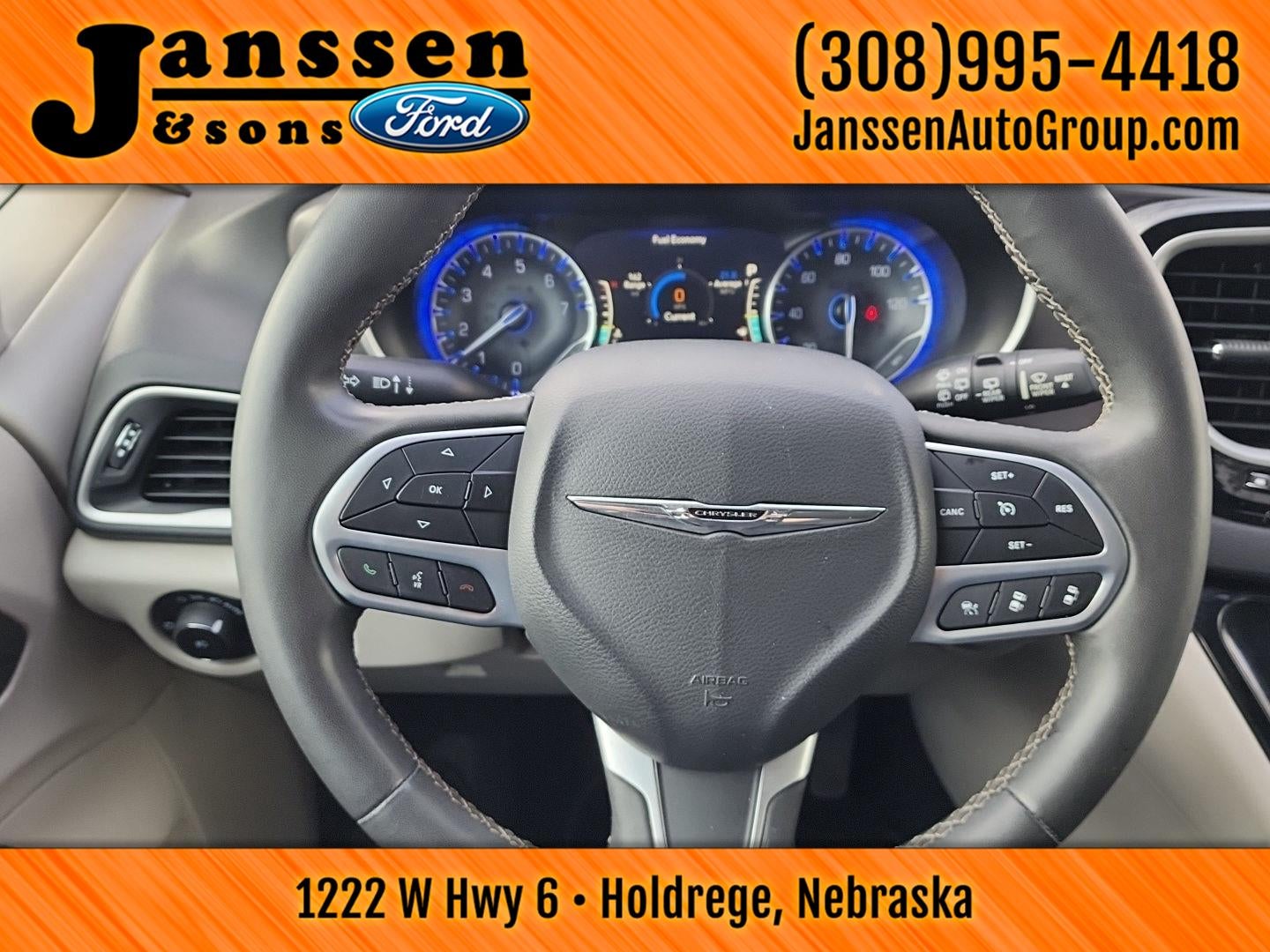 2023 Chrysler Pacifica Touring L