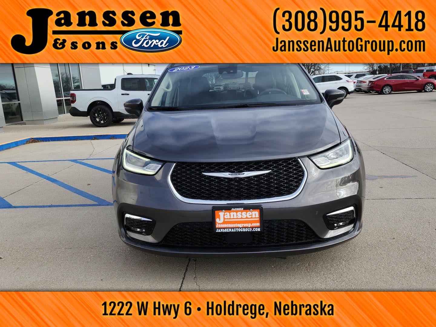 2023 Chrysler Pacifica Touring L