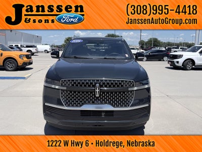 2025 Lincoln Navigator L Reserve