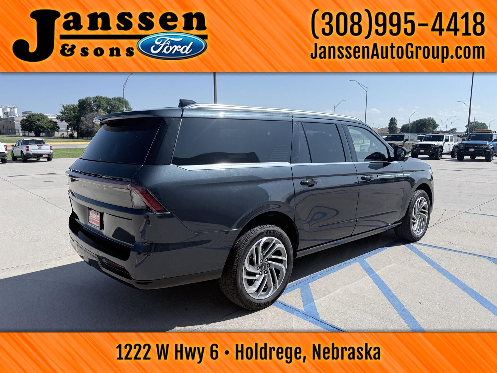 2025 Lincoln Navigator L Reserve