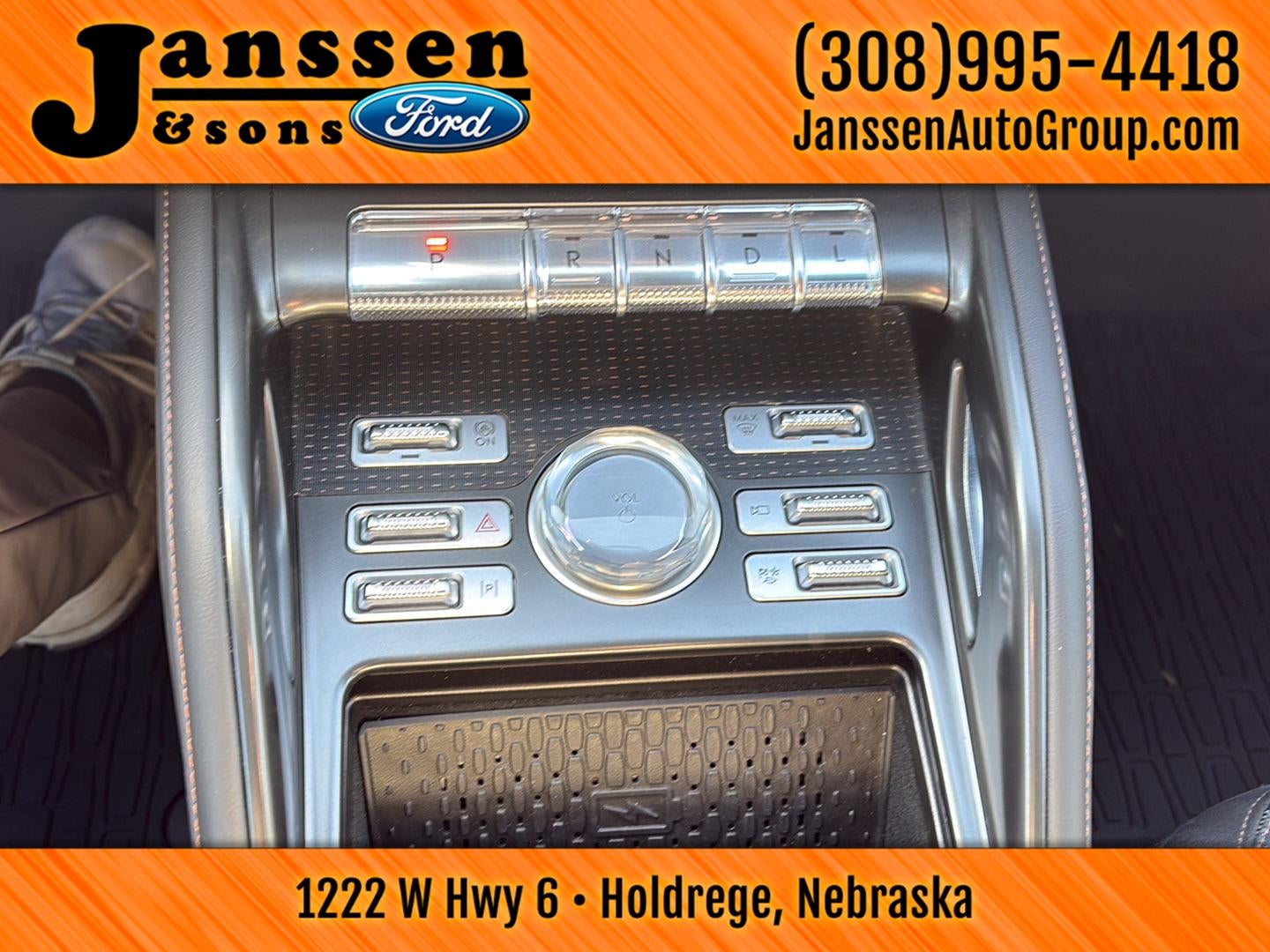 2024 Lincoln Nautilus Reserve